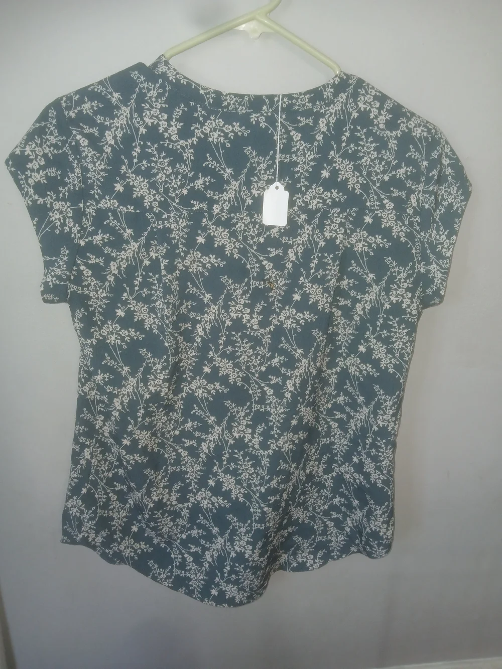 fun 2 fun Faded Teal Floral Short-Sleeve Tee